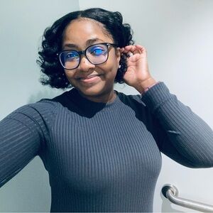 Meet your Posher, Tyuana